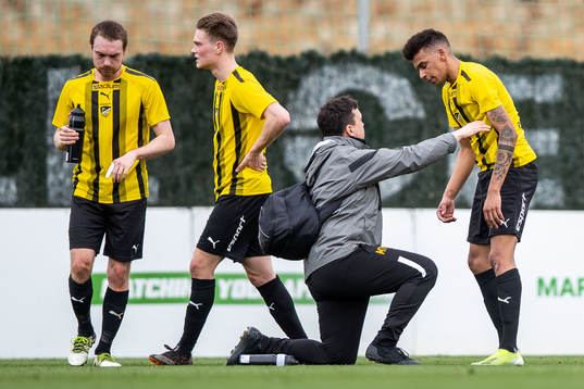 Rui Modesto of Honka in pain