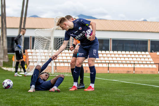 Taha Ali and Rasmus Karjalainen of Helsingborg