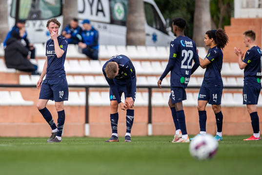 Rasmus Jönsson looks dejected