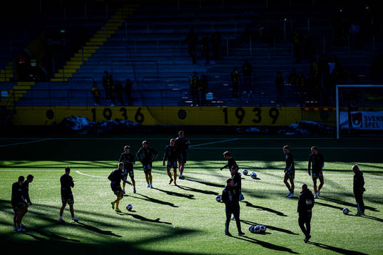 Elfsborgs spelare värmer upp