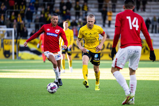 Degerfors Nikola Djurdjic och Elfsborgs Johan Larsson