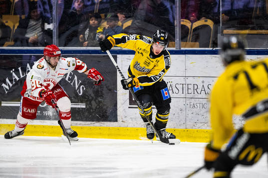 Troja/Ljungbys Kevin Karlsson och Västerås Alexander