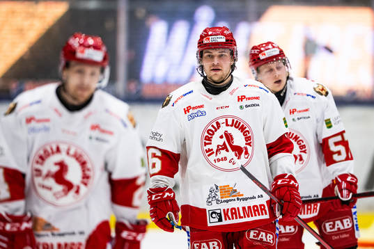 Troja/Ljungbys Dennis Fröland deppar