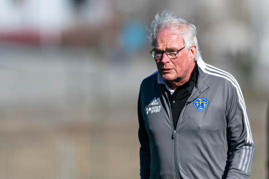 Falkenbergs läkare Sverker Nilsson före fotbollsmatchen i