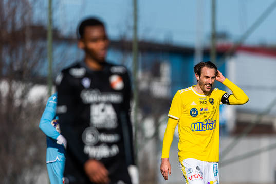 Falkenbergs Tobias Karlsson deppar