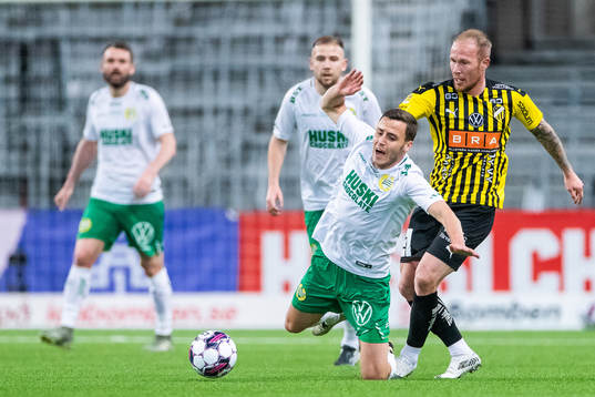 Hammarbys Jeppe Andrup Andersen och Häckens Mikkel Rygaard