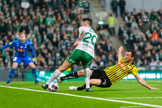 Hammarbys Nahir Besara och Häckens Even Hovland