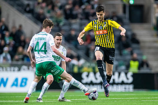 Hammarbys Williot Swedberg och Häckens Alexander Jeremejeff