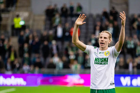 Hammarbys Gustav Ludwigson jublar
