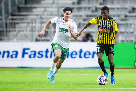 Hammarbys Jusef Erabi och Häckens Romeo Amane