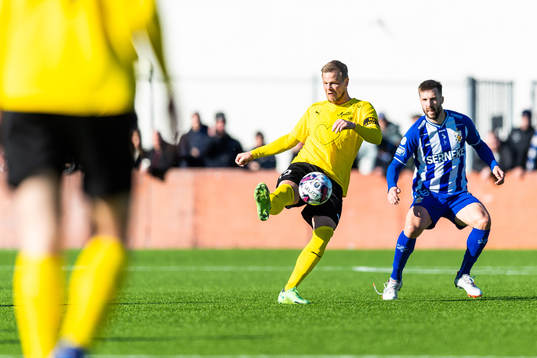 Mjällbys David Löfquist och IFK Göteborgs Mattias