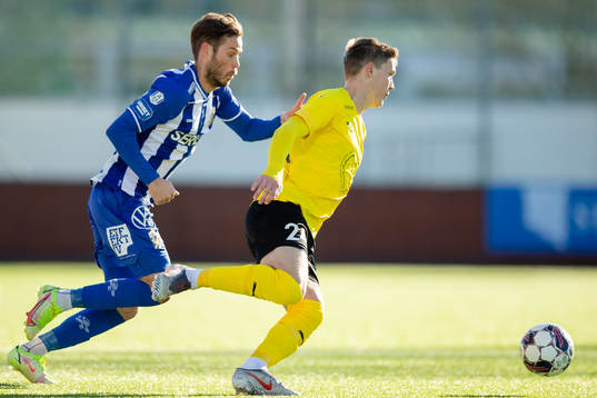 IFK Göteborgs Emil Salomonsson och Mjällbys Taylor