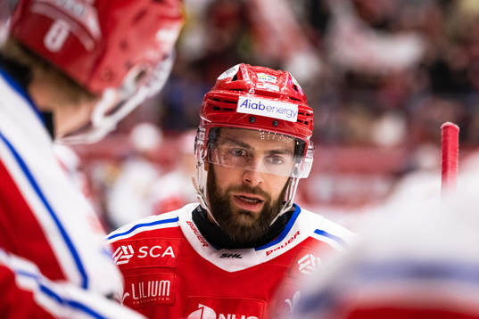 Timrås Robin Hanzl jublar
