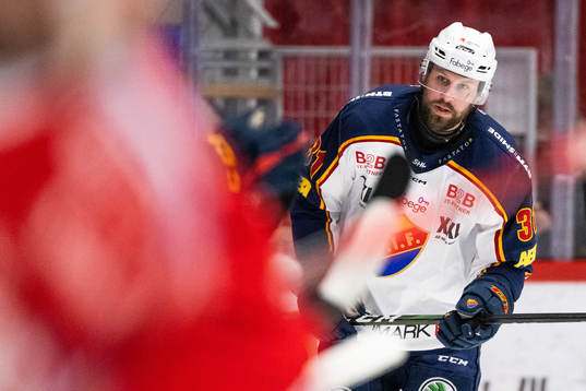 Djurgårdens Dick Axelsson jublar