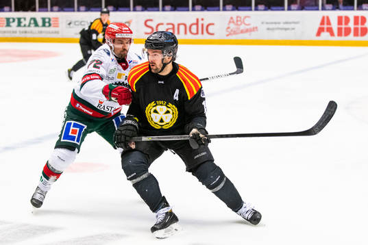 Frölundas Patrik Carlsson och Brynäs Simon Bertilsson