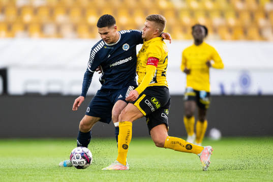 Utsiktens William Milovanovic och Elfsborgs Kevin Holmén