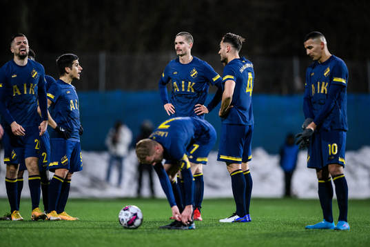 s Zachary Elbouzedi, Nicolas Stefanelli, Mikael Lustig,