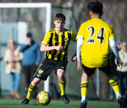 IFK Hässleholms Manfred Nilsson i matchen i DM för U19
