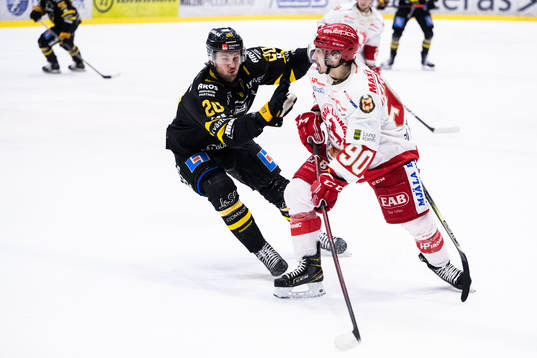 Västerås Mathias From och Troja/Ljungbys Kevin Karlsson
