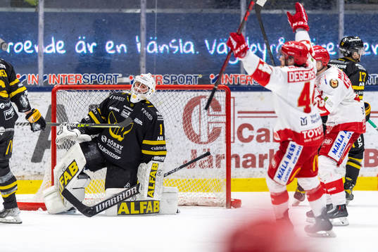 Västerås målvakt Ian Blomquist deppar