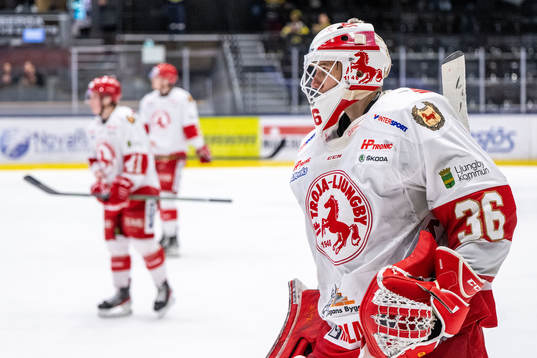 Troja/Ljungbys målvakt Wictor Ragnewall deppar
