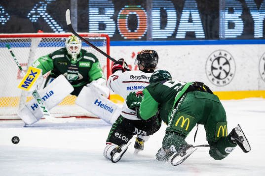 Örebros Elias Ekström och Färjestads Jacob de la Rose