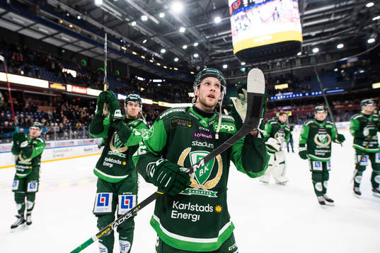Färjestads Per Åslund jublar