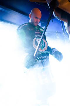 Färjestads Theodor Lennström