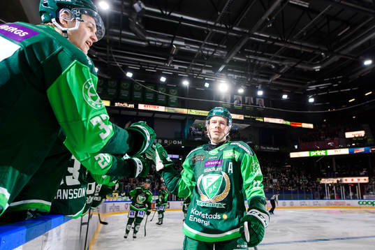 Färjestads Joakim Nygård jublar