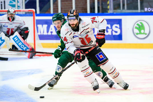 Färjestads Joakim Nygård och Örebros Nick Ebert