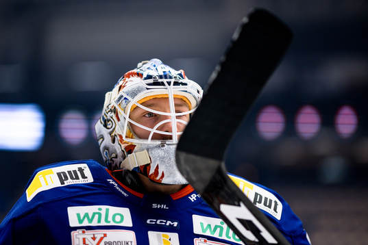 Växjös målvakt Emil Larmi