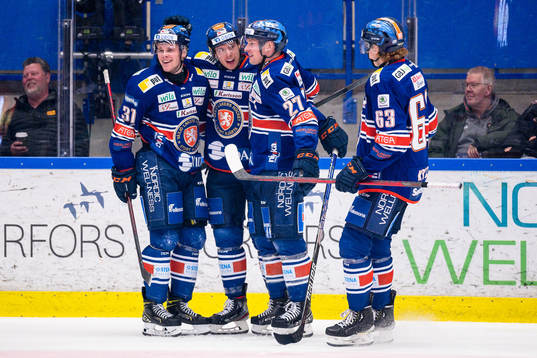 Växjös Olle Lycksell, Ben Thomasm Martin Lundberg  och