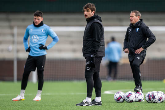 Samuel Adrian, tränare Milos Milojevic och assisterande