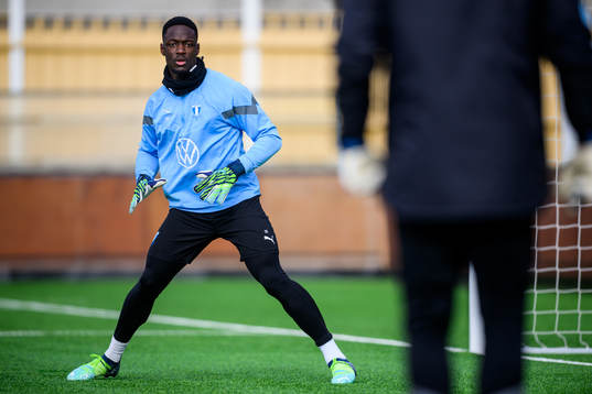 Målvakt Ismael Diawara