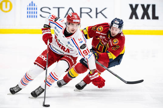 Timrås Viktor Lodin och Djurgårdens Marc-Andre Gragnani