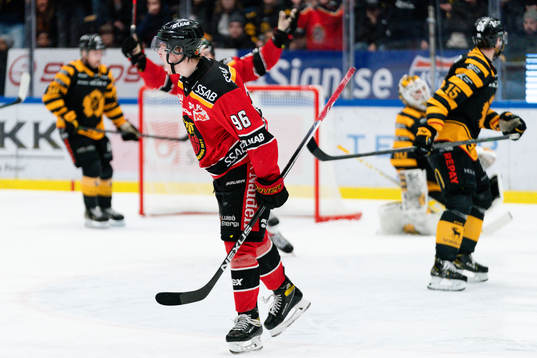 Luleås Pontus Andreasson jublar