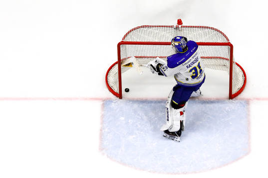 Leksands målvakt Kasimir Kaskisuo deppar