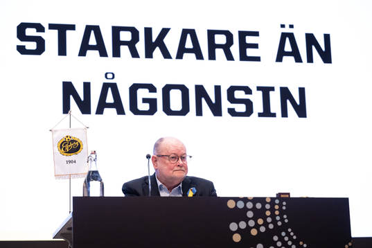 Årsmötets ordförande Per-Olof Höög