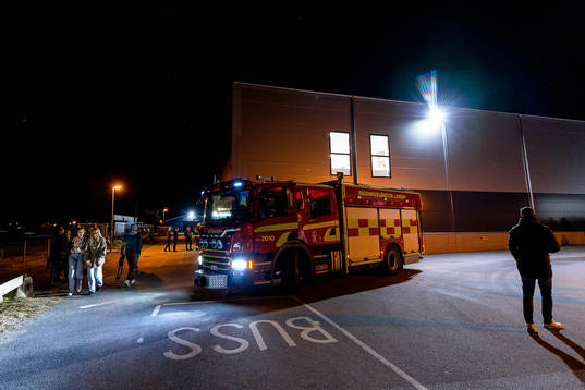 Brandbil utanför Ljungby arena