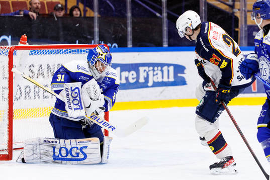 Leksands målvakt Kasimir Kaskisuo och Djurgårdens Filip