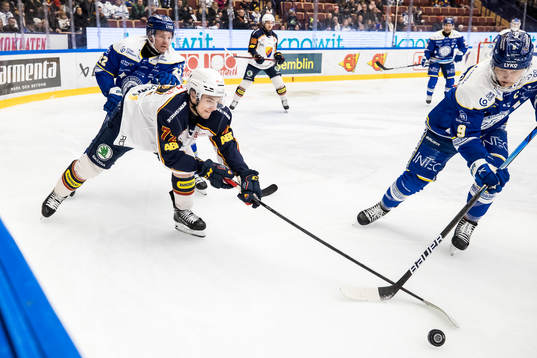 Djurgårdens William Eklund och Leksands Patrik Zackrisson