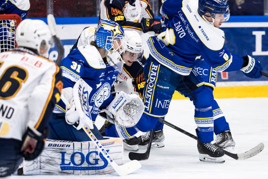 Leksands målvakt Kasimir Kaskisuo och Djurgårdens William
