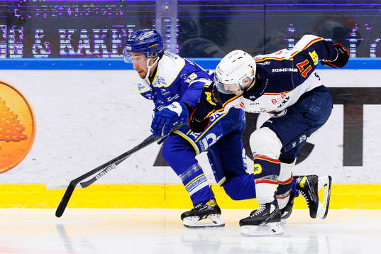 Leksands Max Veronneau och Djurgårdens Marc-Andre Gragnani