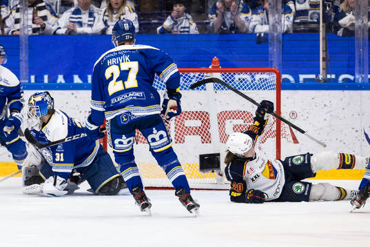 Djurgårdens Marcus Sörensen jublar