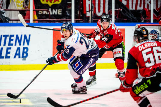 Linköpings Georg Weigelt mot Malmö Redhawks Eric