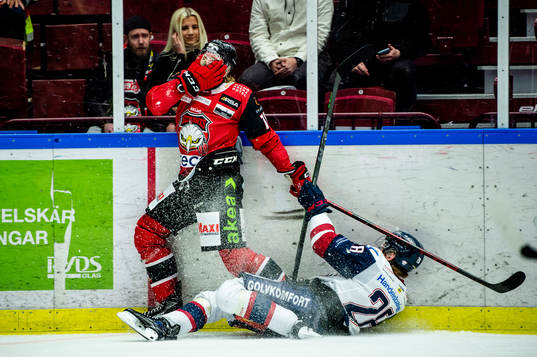 Malmö Redhawks Marcus Sylvegård mot Linköpings John