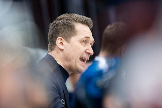 Växjös tränare Sam Hallam