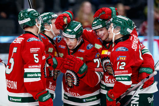 Frölundas Radan Lenc jublar