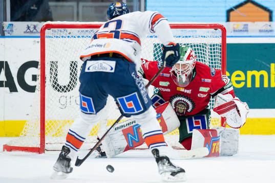 Frölundas målvakt Matthew Tomkins