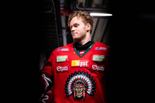 Frölundas Filip Johansson innan ishockeymatchen i SHL